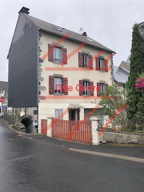 Les Gites Du Paradis Murol Exterior photo